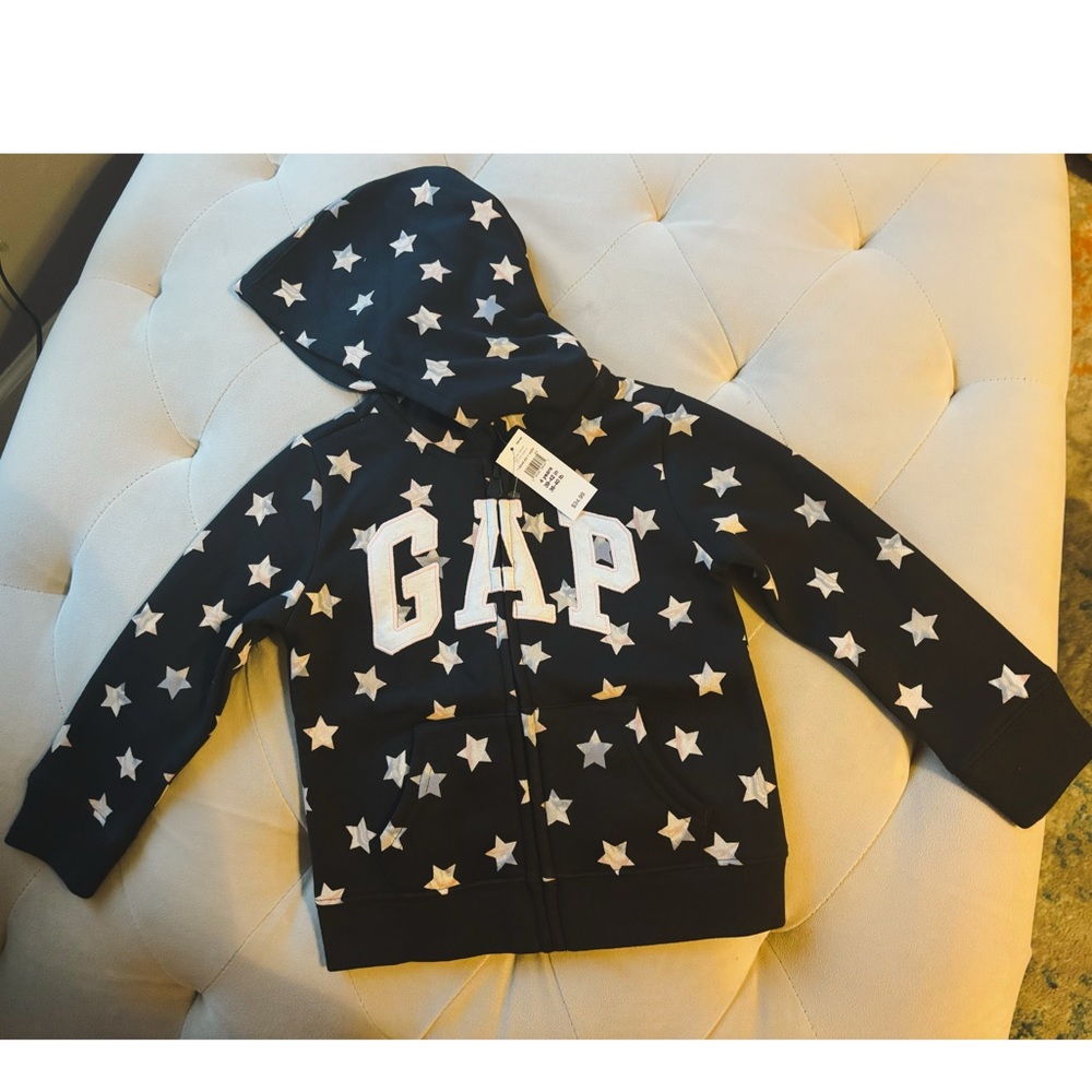NEW Gap zip up hoodie with stars ⭐️